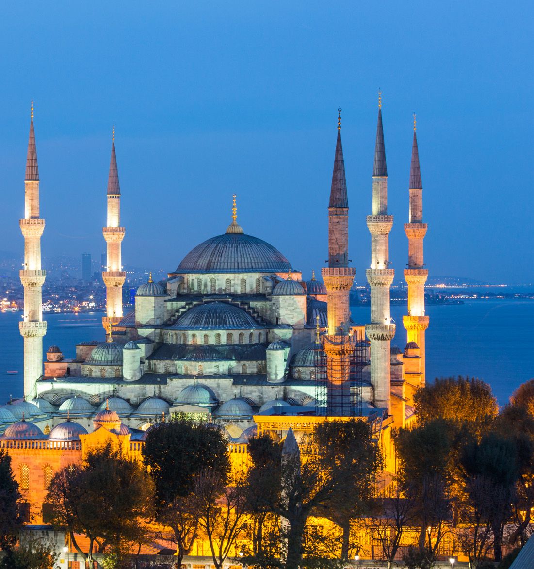 Circuito Estambul y Capadocia con Santorini y Mykonos — Categoría A